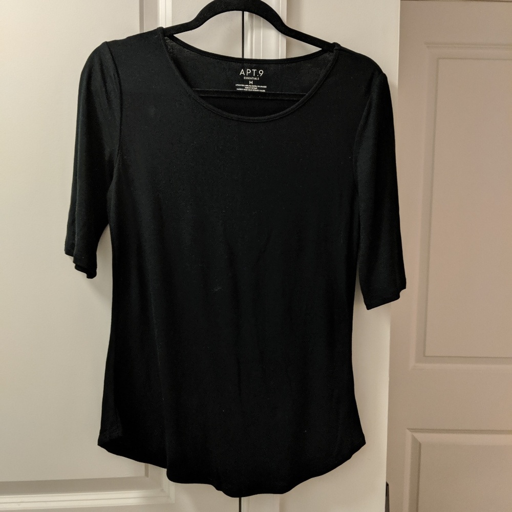 NWOT Apt 9 - Black 3/4 Shirt